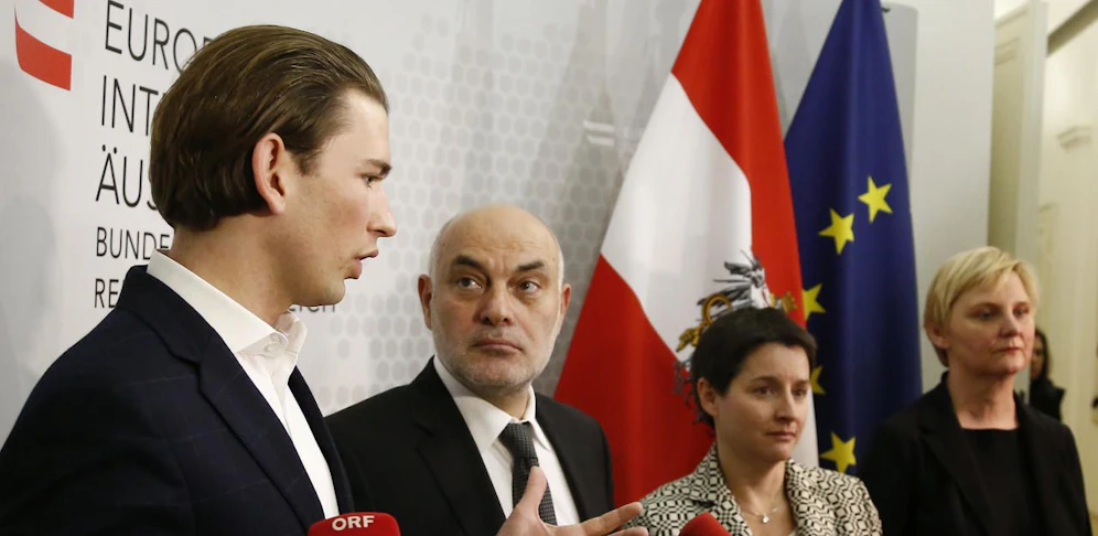 Außenminister Sebastian Kurz, Islamwissenschafter Ednan Aslan, SP-Stadträtinnen Sonja Wehsely und Sandra Frauenberger am Donnerstag, 10. Dezember 2015, anlässlich eines Treffens zu islamischen Kindergärten in Wien.