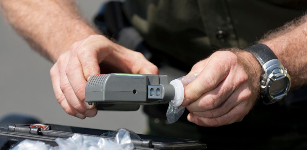 Ein Alko-Test ergab beim Lenker einen Wert von 1,14 Promille.