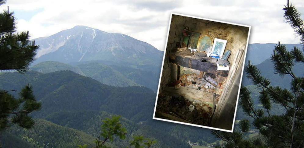 Die angebrannte Kapelle; der Schneeberg nahe Gutenstein.