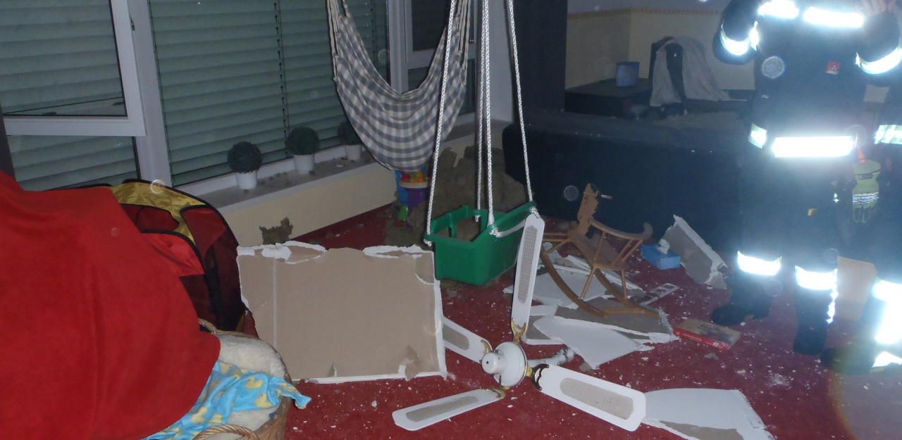 Heute.at - Kinderzimmer von Blitz zerstört: Glück für Mäderl