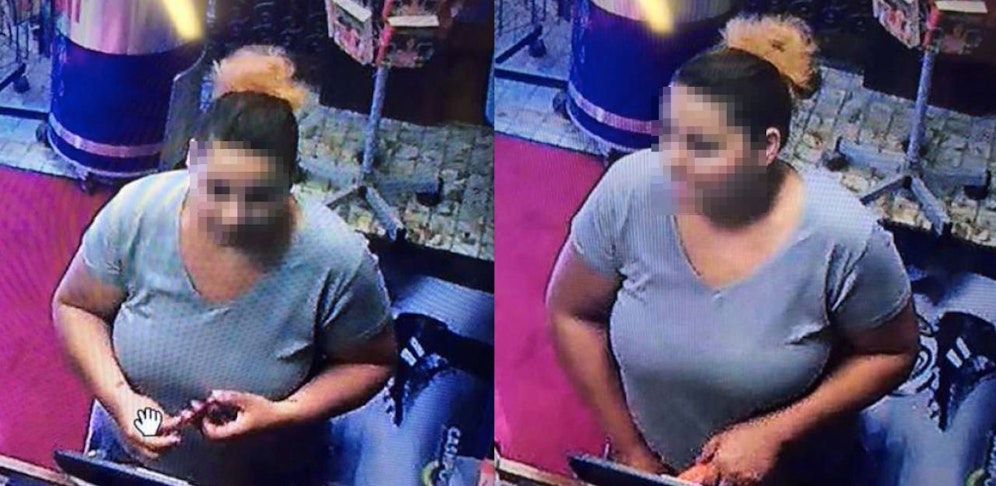 Die Frau stellte sich selbst. 