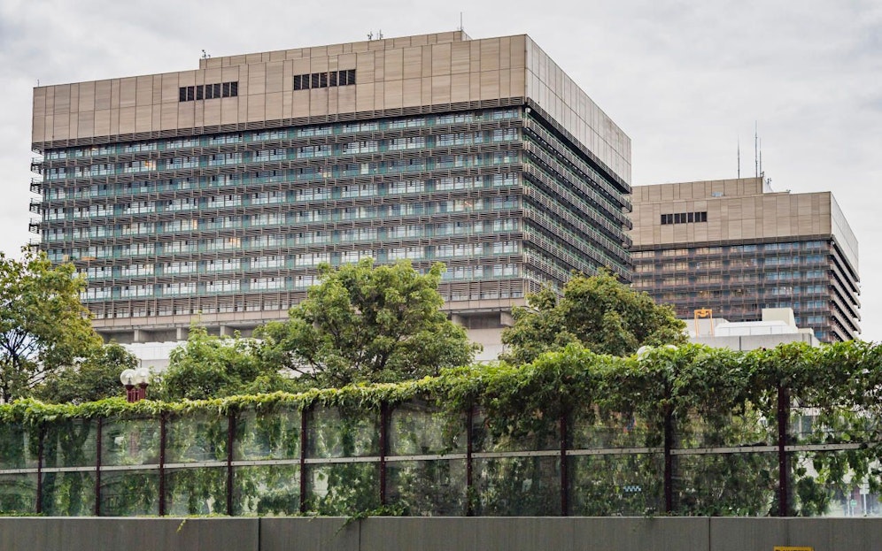 Der Ärger der KAV-Pfleger über das neue Gehaltsschema der Stadt Wien bleibt groß. Im AKH soll es bereits zu einer "Kündigungswelle" gekommen sein. Auf "Heute"-Rückfrage weist das Spital das aber zurück.