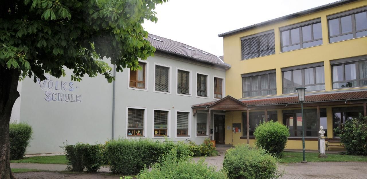 Heute.at - Einbruch in Schule: Geld und Laptop gestohlen