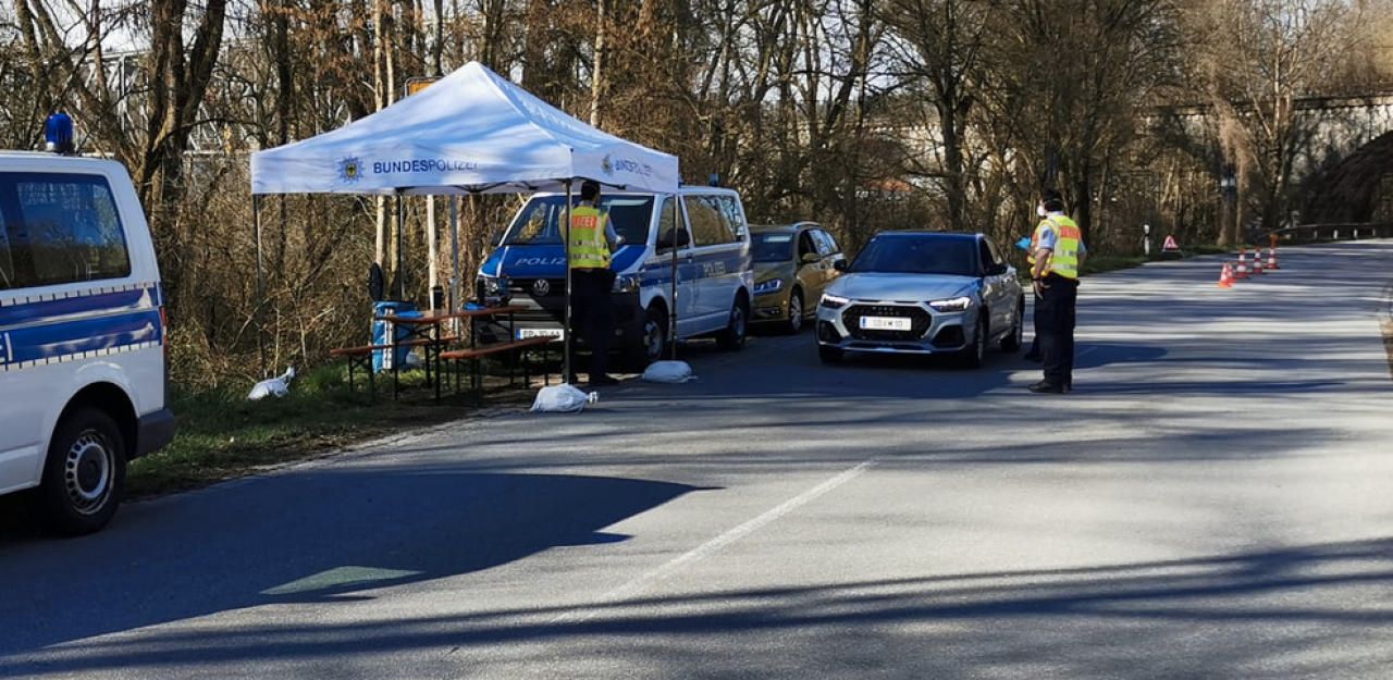 Heute.at - Deutschland macht Grenzen zu OÖ dicht