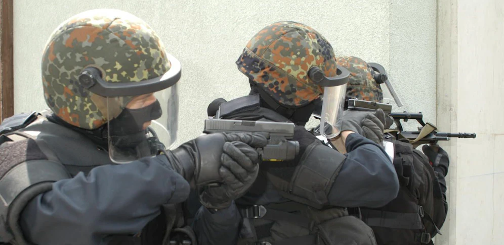 Sondereinsatzkommando Cobra nahm den 50-Jährigen fest.