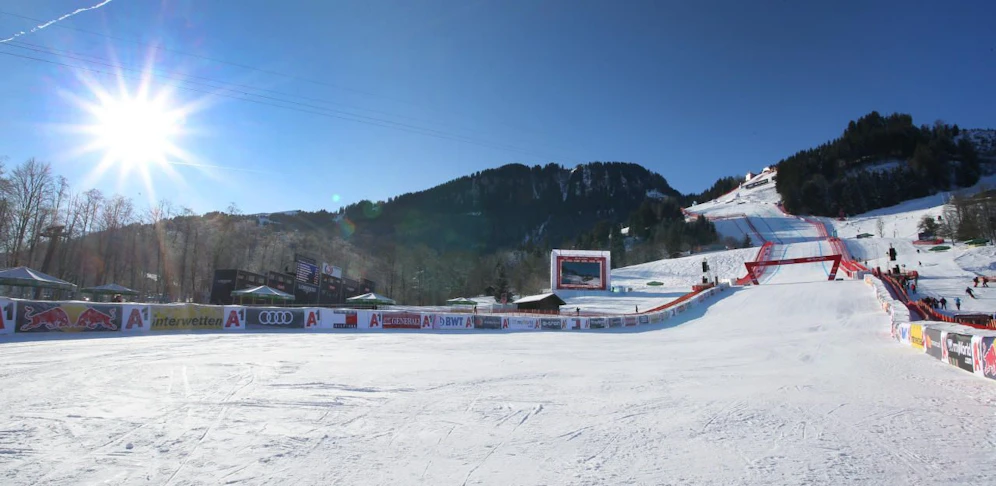 Strahlender Sonnenschein am Mittwoch beim ersten Abfahrtstraining in Kitzbühel.