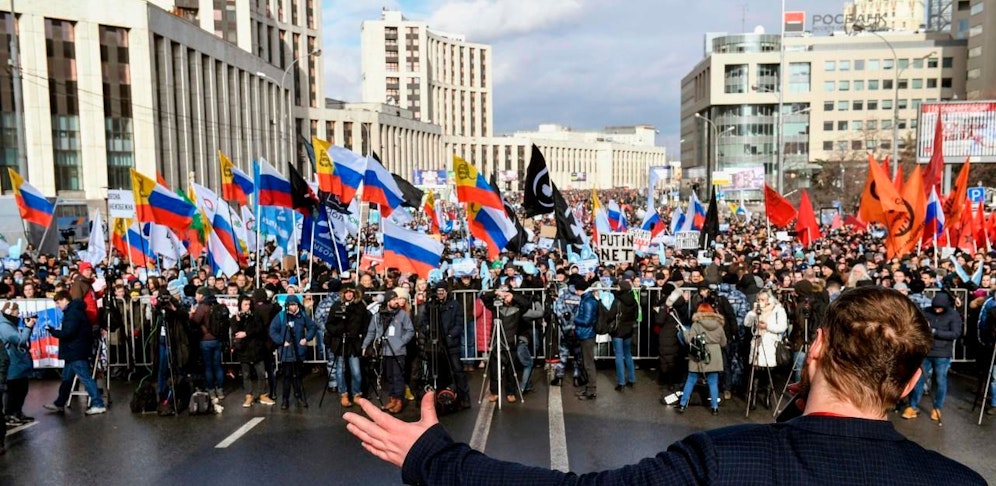 All die Demonstrationen halfen nichts, das neue Gesetz ist seit heute in Kraft