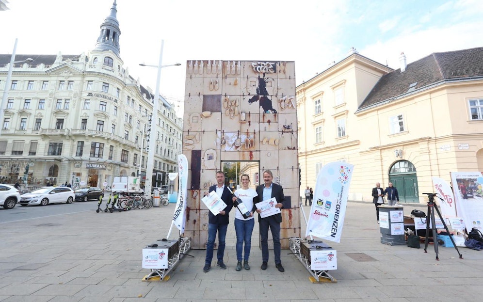 Lampedusas "Tor Europas" steht auf der Mariahilferstraße