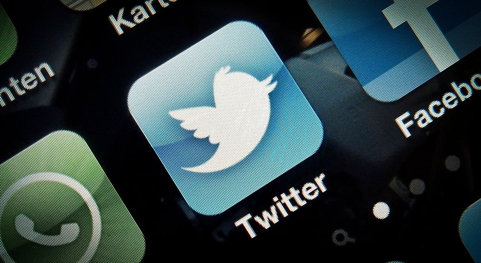 Die Social-Media-Plattform Twitter geht nun eine Kooperation mit zwei großen Nachrichtenagenturen ein.&nbsp;