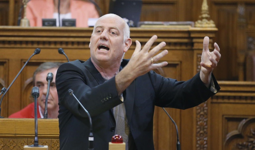 Grüner Planungssprecher Christoph Chorherr bei der Heumarkt-Debatte im Gemeinderat