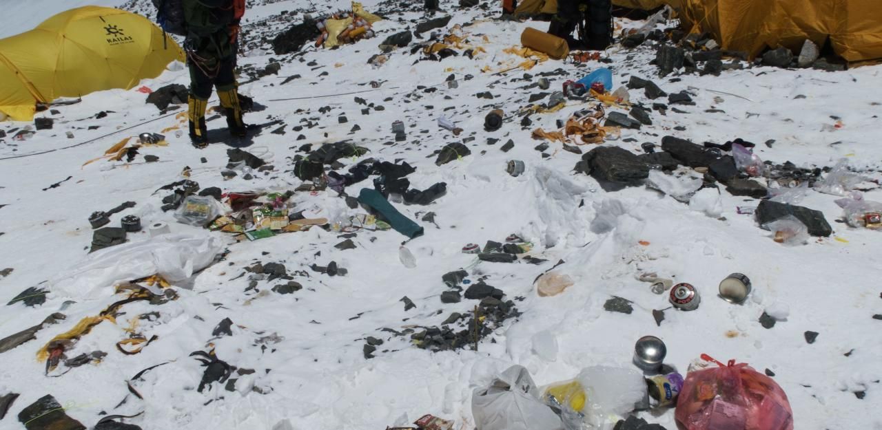 Bis zu 10 Tonnen Müll am Mount Everest – Welt | heute.at
