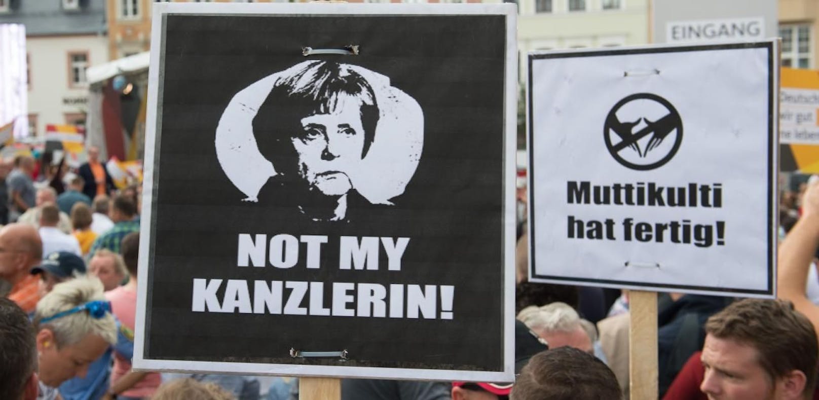 Merkel bei Rede ausgebuht und beschimpft
