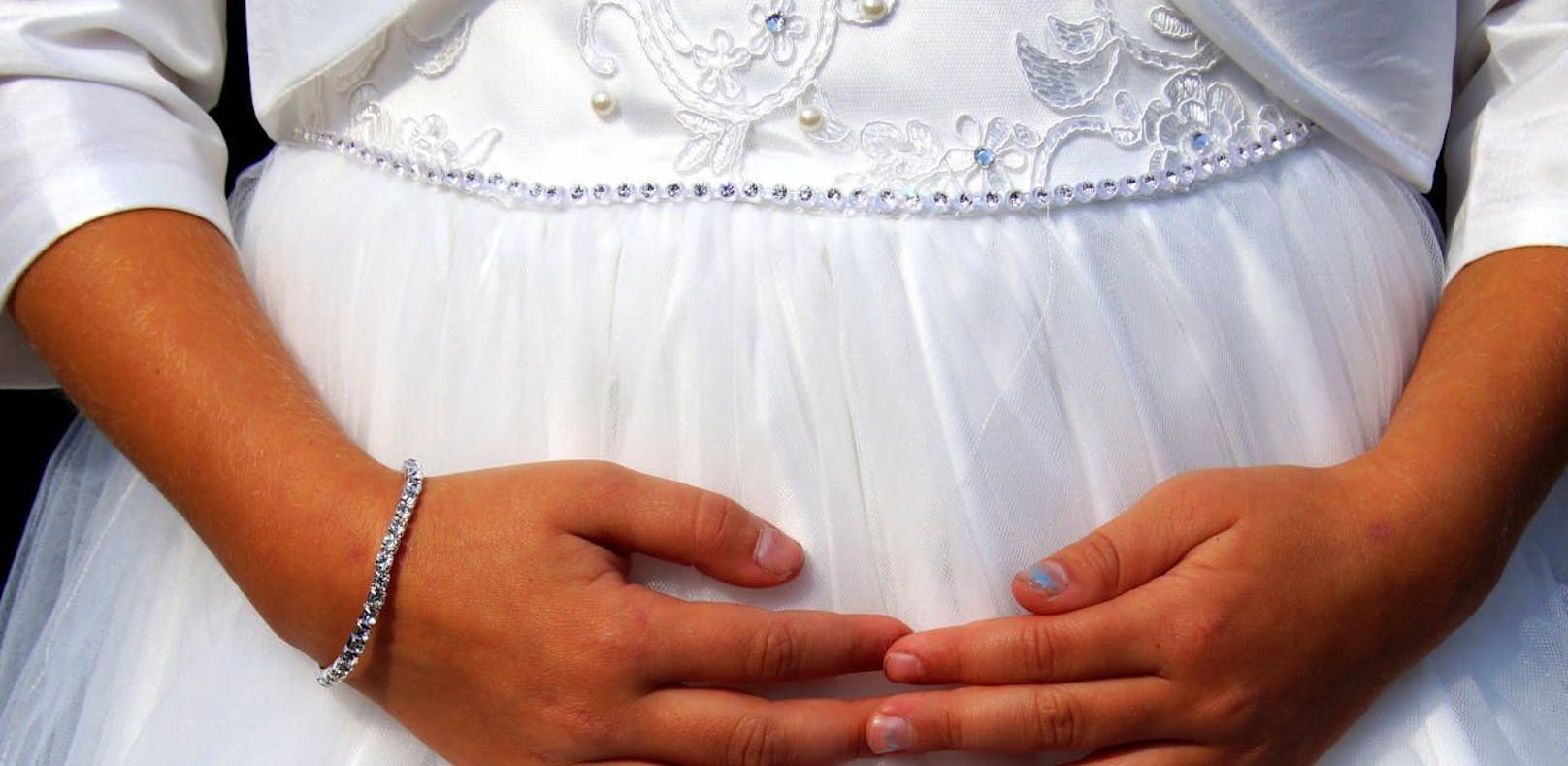 Als Kind verheiratet: Auch in Österreich Fälle bekan...