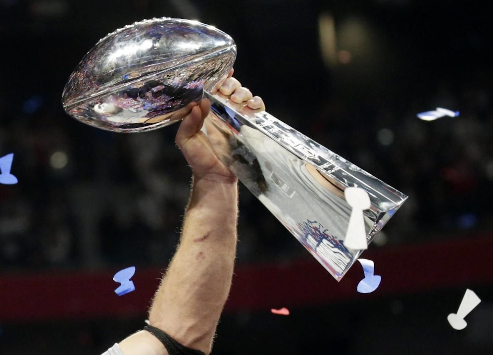 Die Vince-Lombardi-Trophy am Donnerstag in Wien. 