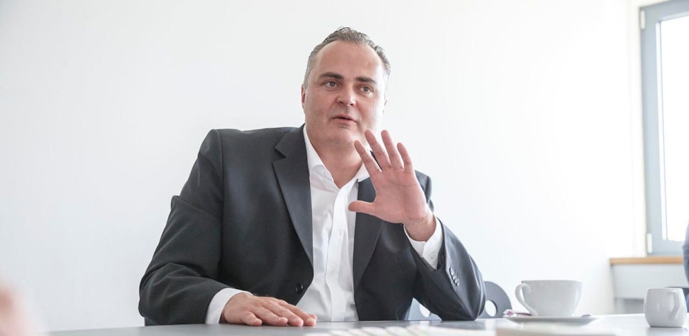 Verteidigungsminister Hans Peter Doskozil (SPÖ) erklärt den Nutzen des Bundesheeres.