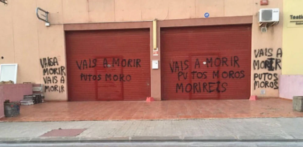 "Ihr werdet sterben, ihr Scheiß-Muslime": In Tarragona war die Montblanc-Moschee am Samstag verunstaltet worden. 