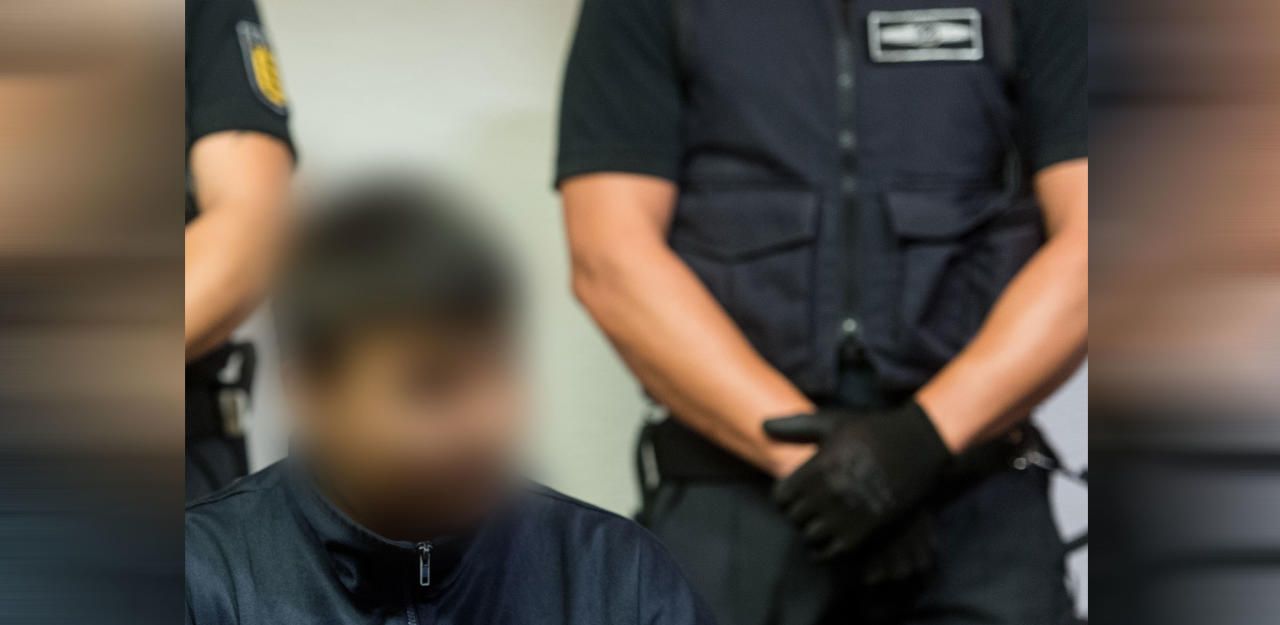 Heute.at - Studentin vergewaltigt und ertränkt: Lebenslang