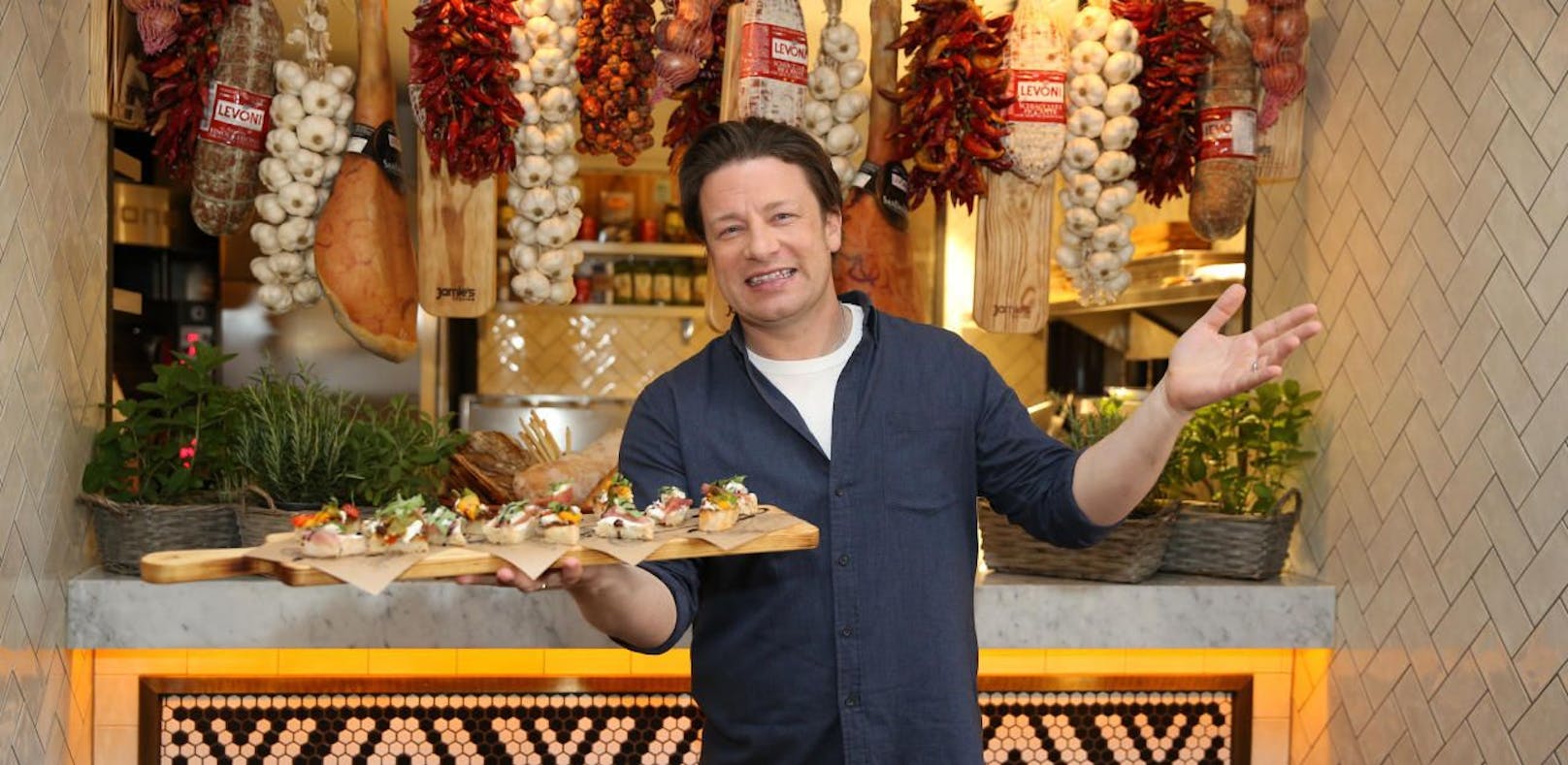 TV-Koch Jamie Oliver auf Blitz-Besuch in Wien