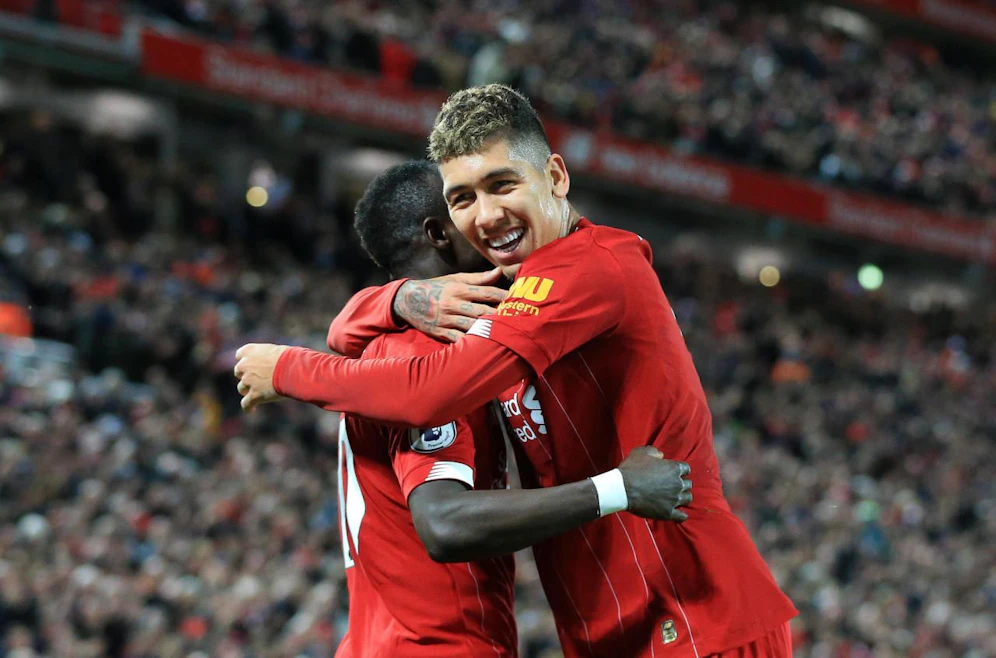 Roberto Firmino bejubelt seinen Siegtreffer. 