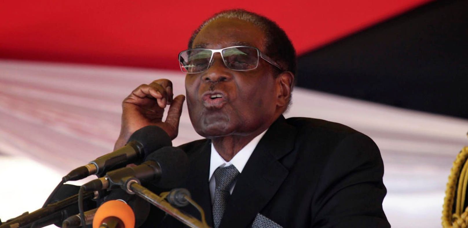 Robert Mugabe tritt als Staatschef zurück