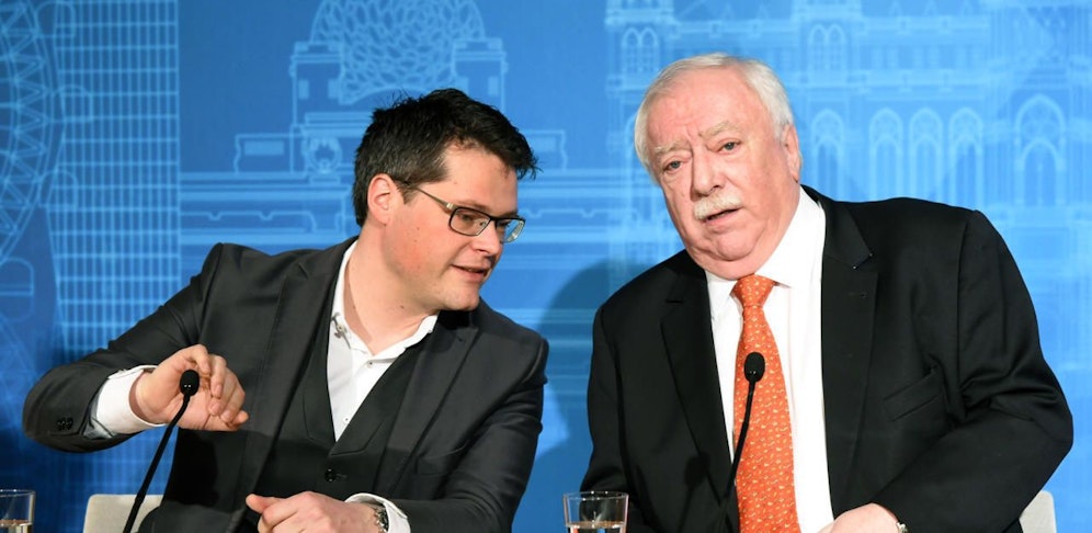 Bildungsstadtrat Jürgen Czernohorszky (l.) kritisierte bei einem Mediengespräch mit Bürgermeister Michael Häupl die geplanten Deutschklassen.
