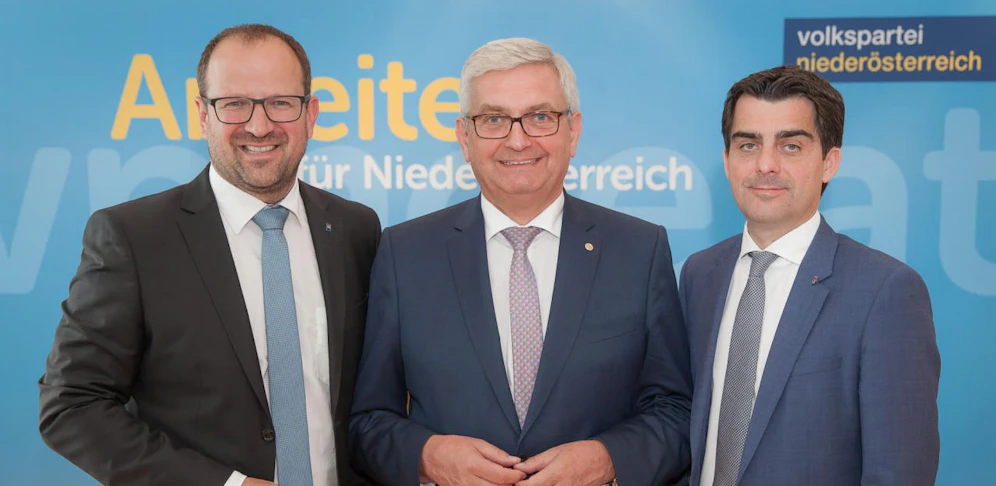 VP-Manager Bernhard Ebner, Gemeindebund-Chef Alfred Riedl und Korneuburg-Bürgermeister Christian Gepp