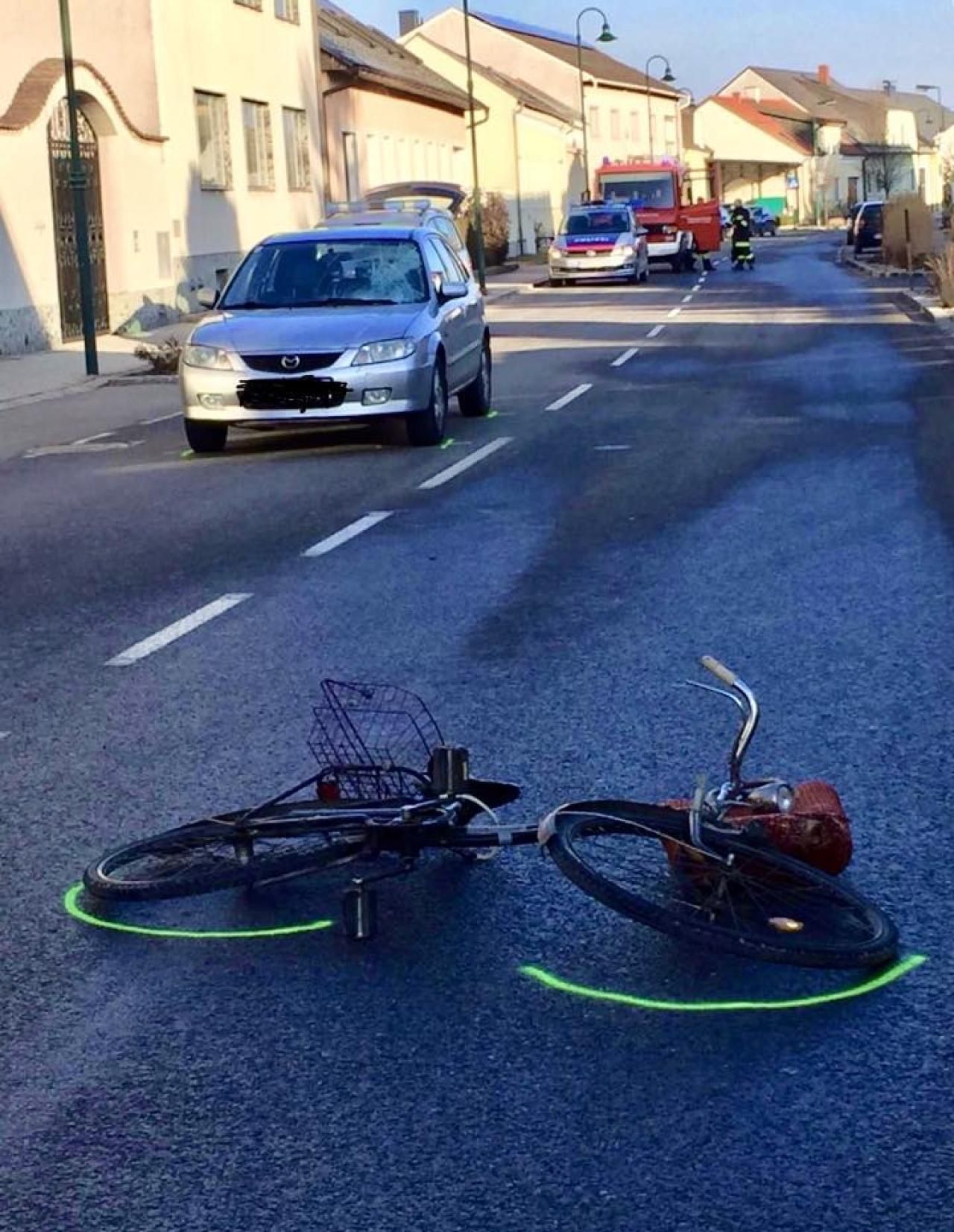 Heute.at - 90-jährige Radfahrerin wurde von Pkw erfasst