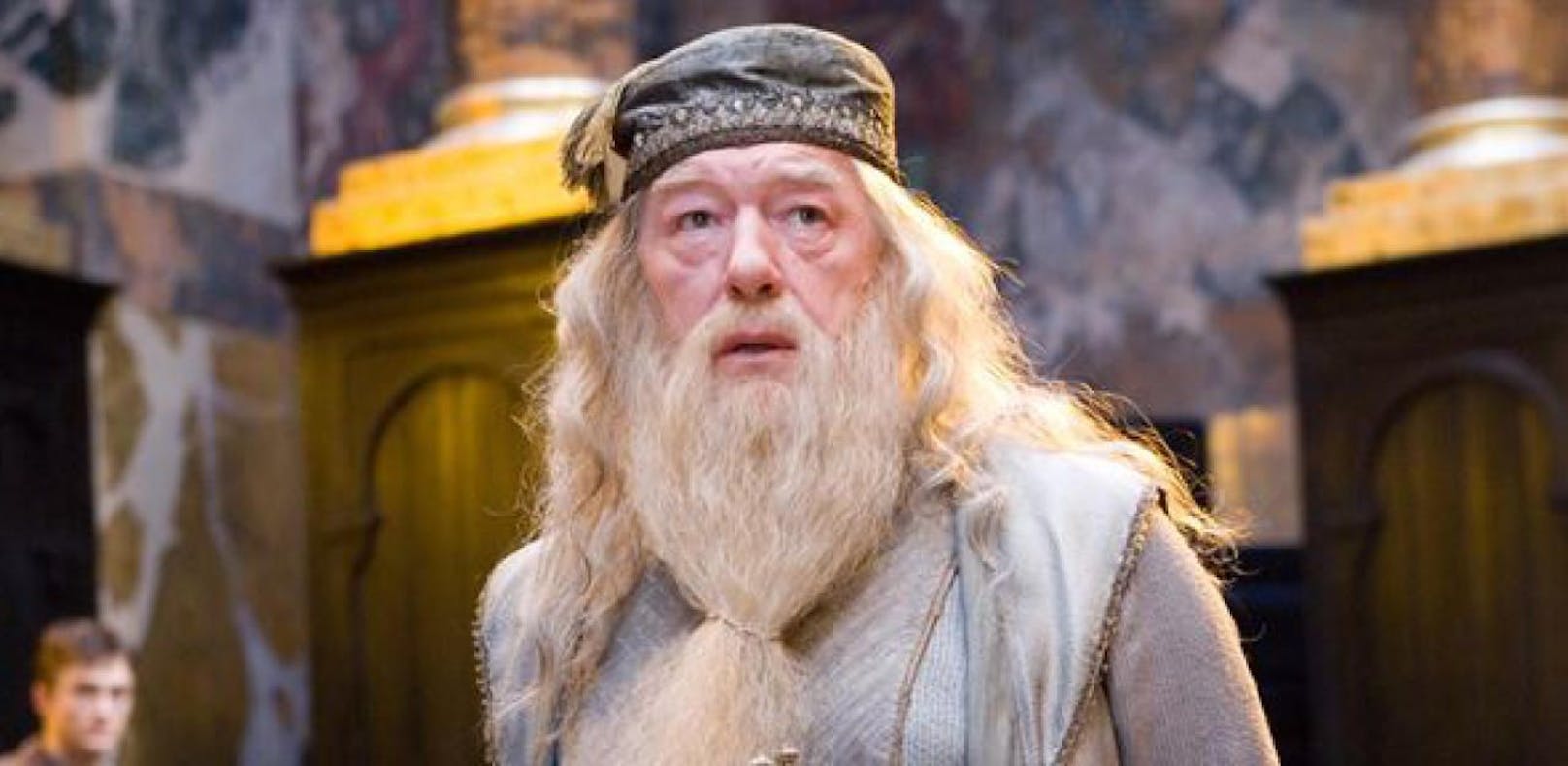 So sieht Albus Dumbledore in "Fantastic Beasts 2" aus