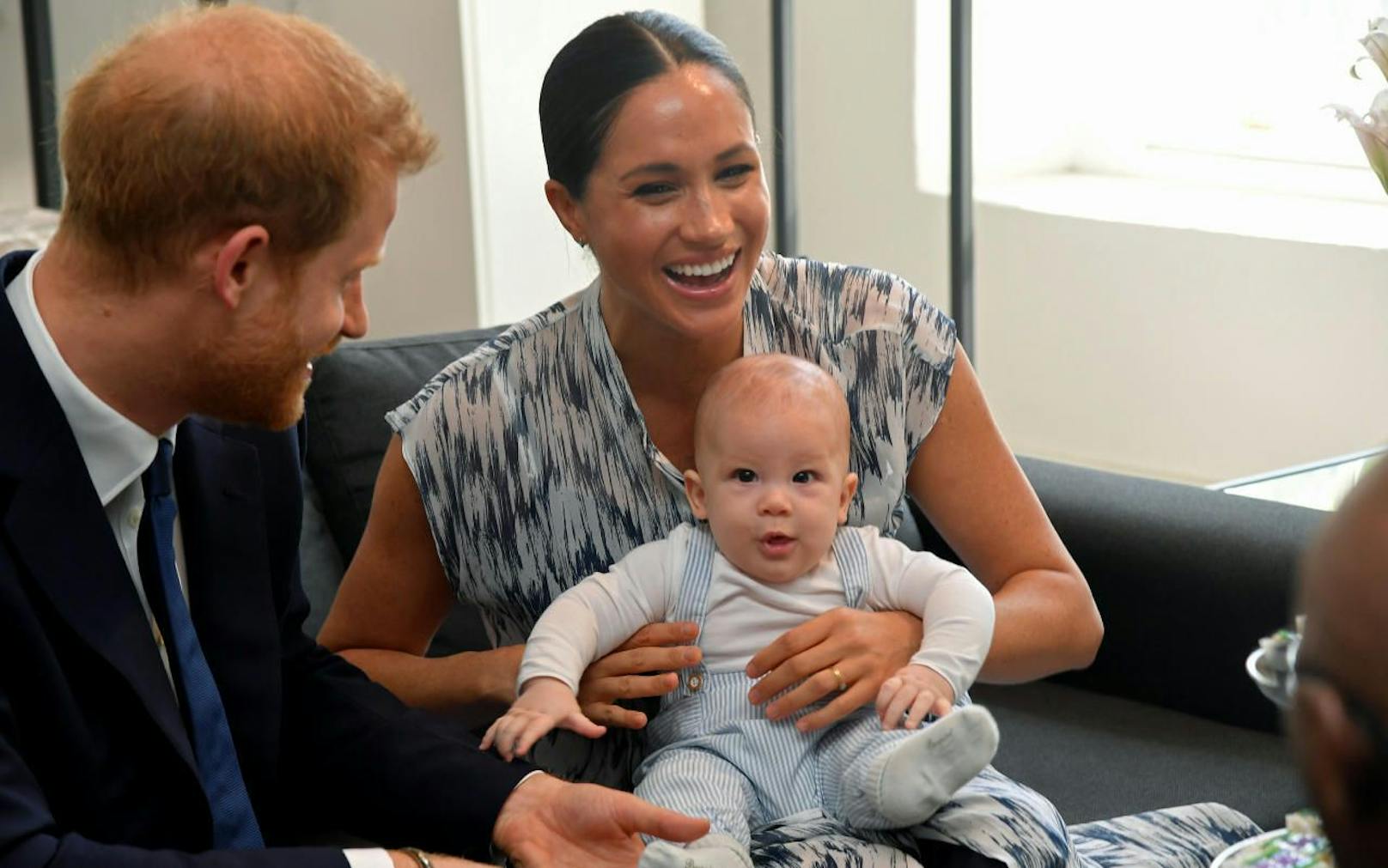 Herzogin Meghan , Prinz Harry mit Sohn Archie (5 Monate).
