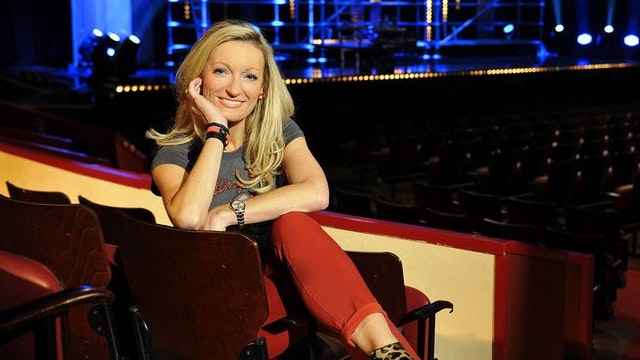 Monika Gruber feiert Bühnen-Comeback - Events | heute.at