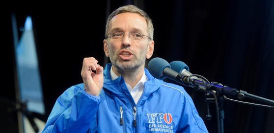 FPÖ-Generalsekretär Herbert Kickl bei einem Wahlkampfauftritt