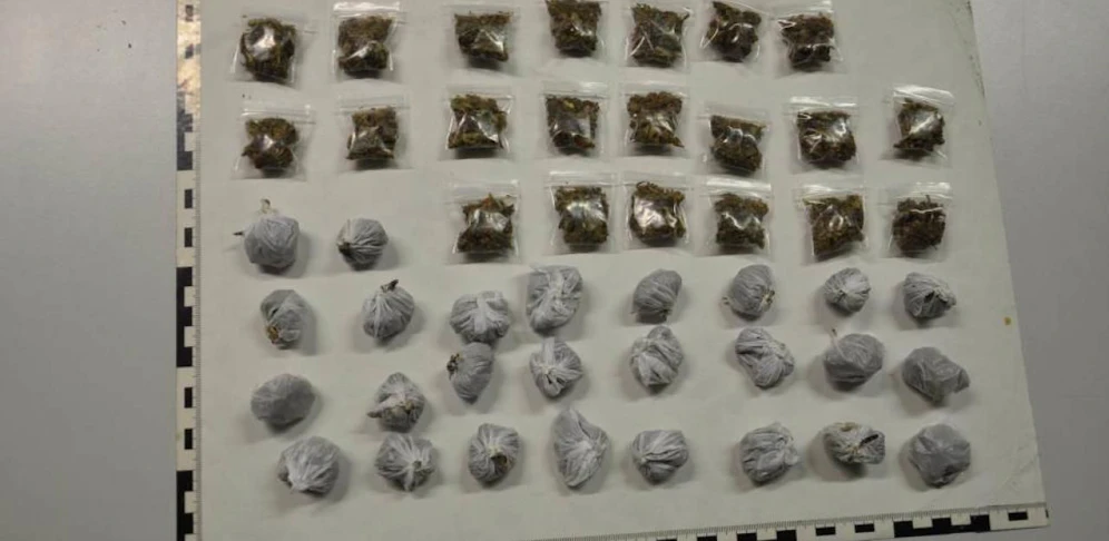 Die Polizei konnte 47 Baggies Marihuana sicherstellen.