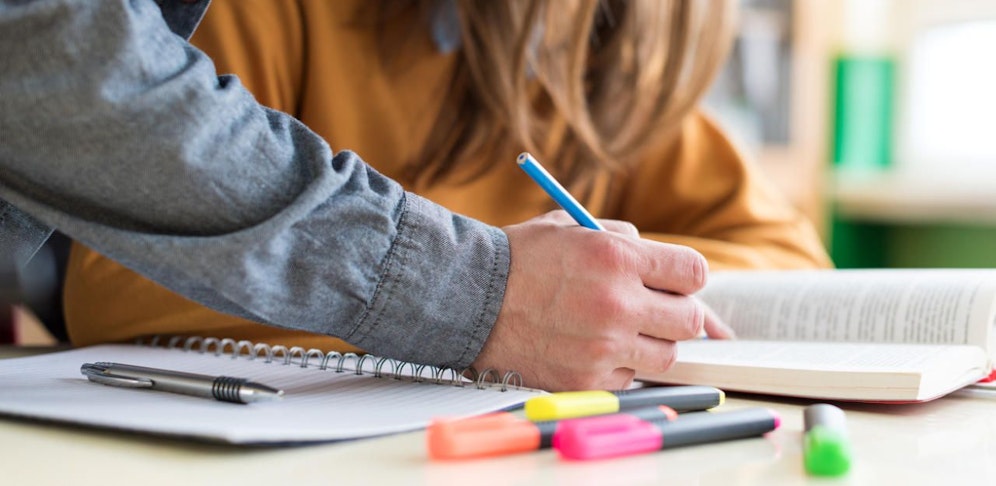 In der NMS Schwertberg (Bez. Perg) war eine Beziehung zwischen einem Lehrer und seiner Schülerin aufgeflogen. (Symbolbild)
