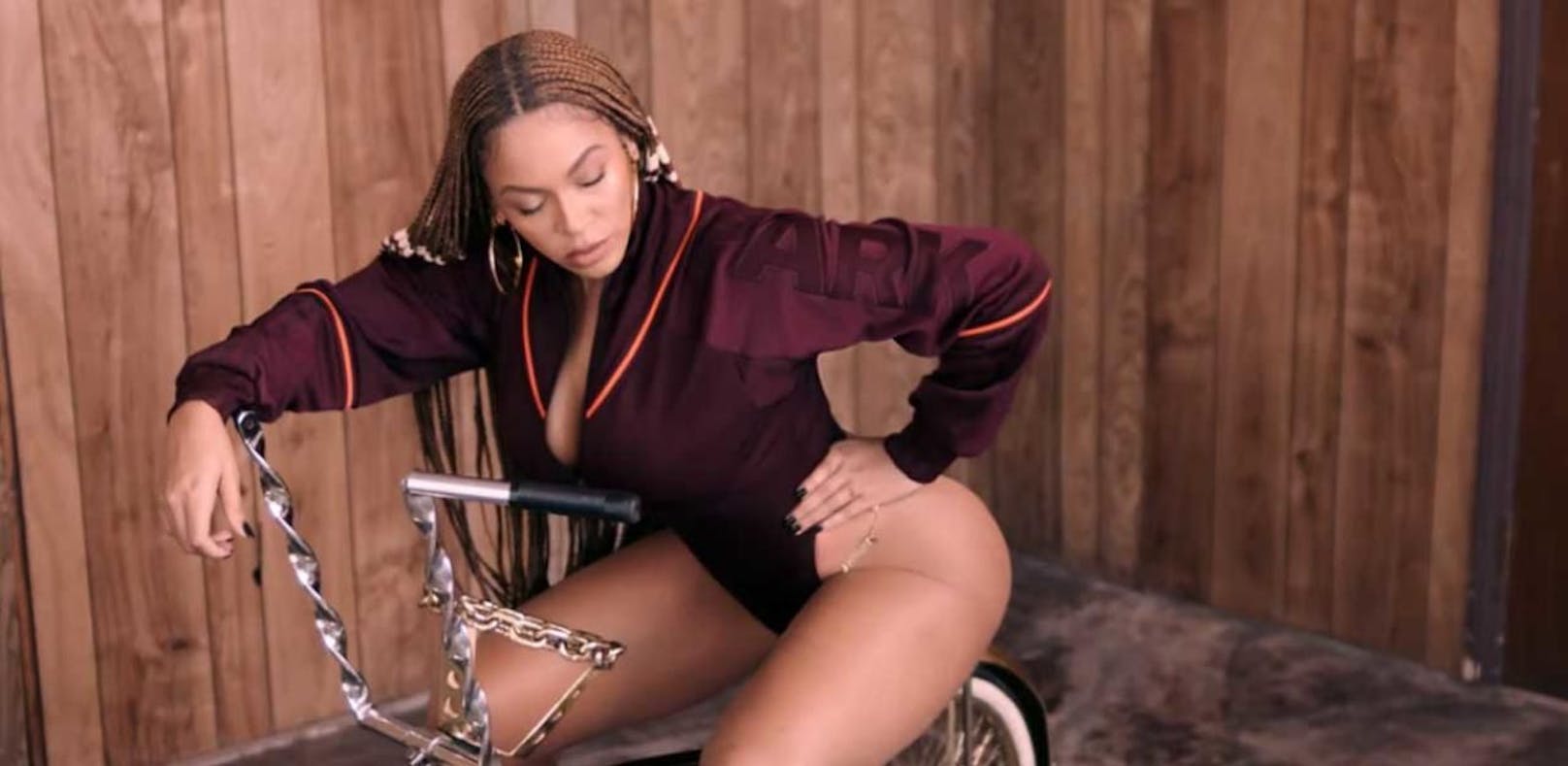 Beyoncé zeigt ihre ersten Adidas-Teile von Ivy Park