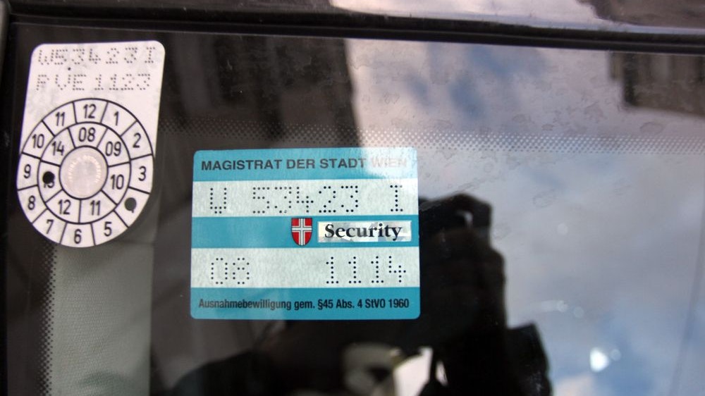 Hietzinger stimmen deutlich gegen Parkpickerl - Wien | heute.at