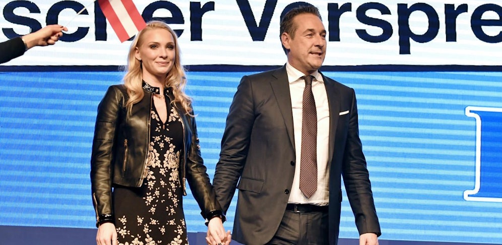 Philippa Strache wird für die Nationalratswahl kandidieren. Ihr Mann will sie zu Wahlkampf-Veranstaltungen begleiten.