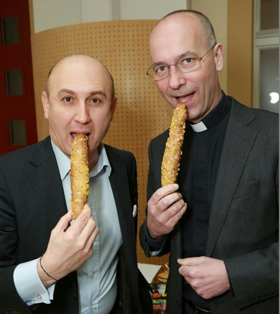 Szene – Backen für den Stephansdom | Heute.at