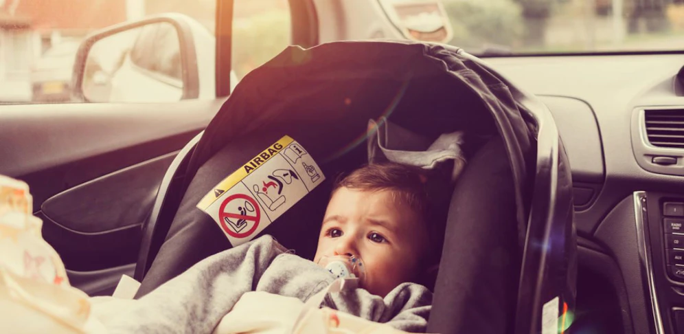 Eine Mutter hat ihr Baby in Mödling im Auto vergessen.