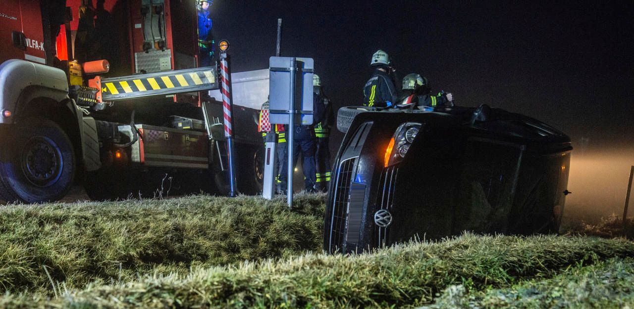 Heute.at - Großes Rettungsaufgebot bei Unfall von Jugendlichen