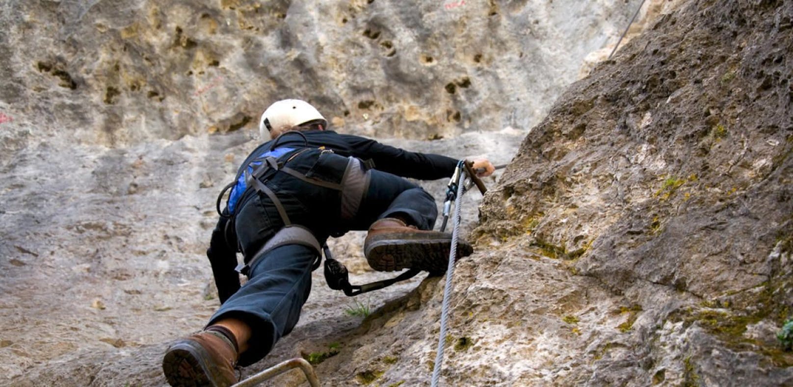 Wegen Höhenangst: Linzer aus Klettersteig gerettet