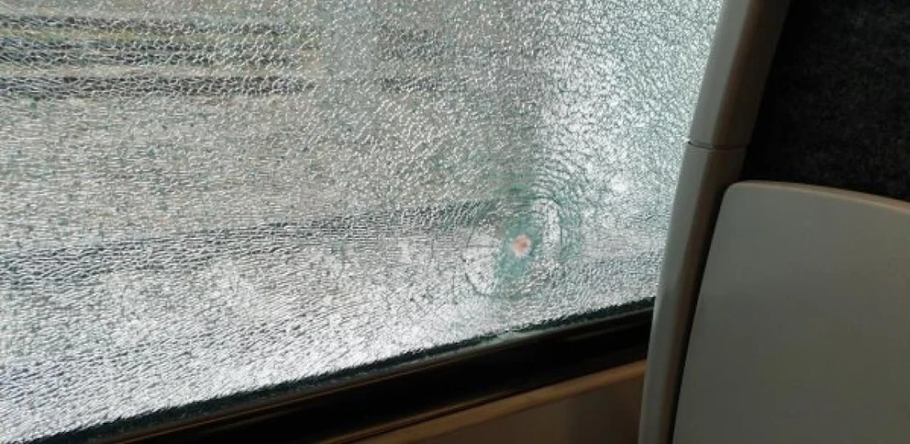 Der Steinwurf auf den Zug vor einer Woche.