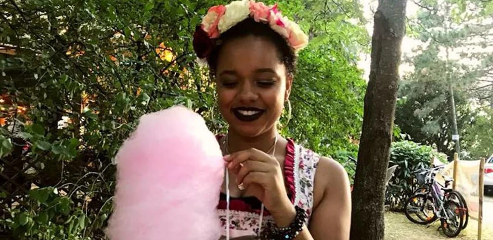 Weinfest Traiskirchen: Imoan Kinshasa im Dirndl wurde angepöbelt