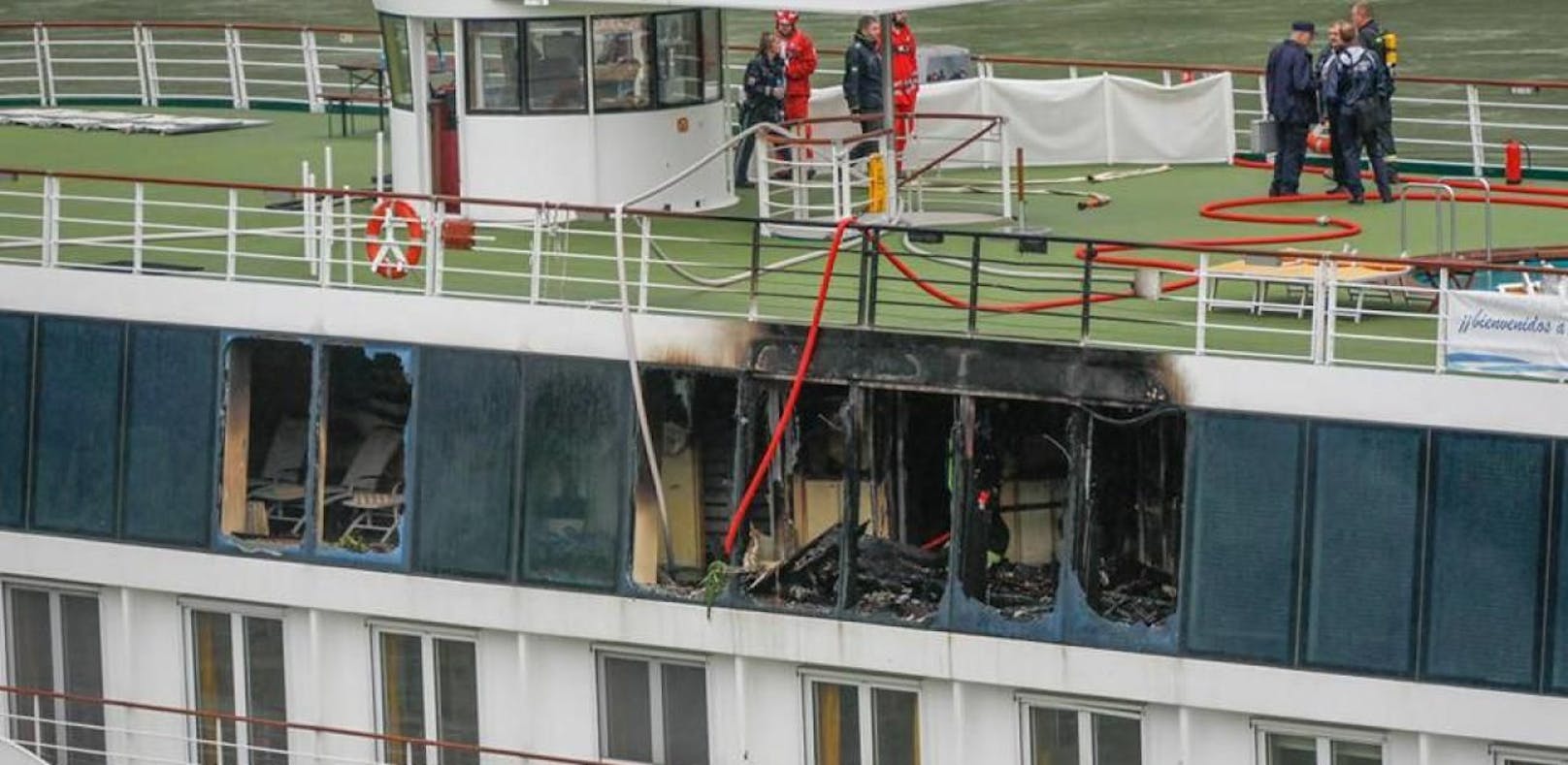 Brand auf Schiff: Darum brach das Feuer aus