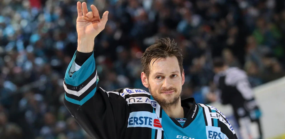 Black-Wings-Kapitän Philipp Lukas verkündete seinen Rücktritt.