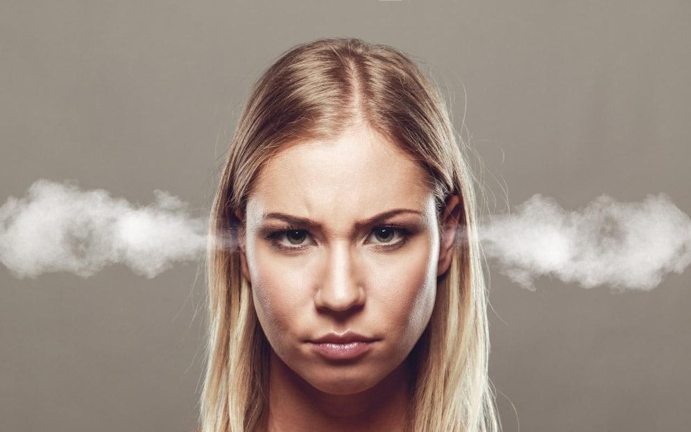 Immer wieder provoziert Sonja ihren Freund ganz bewusst...