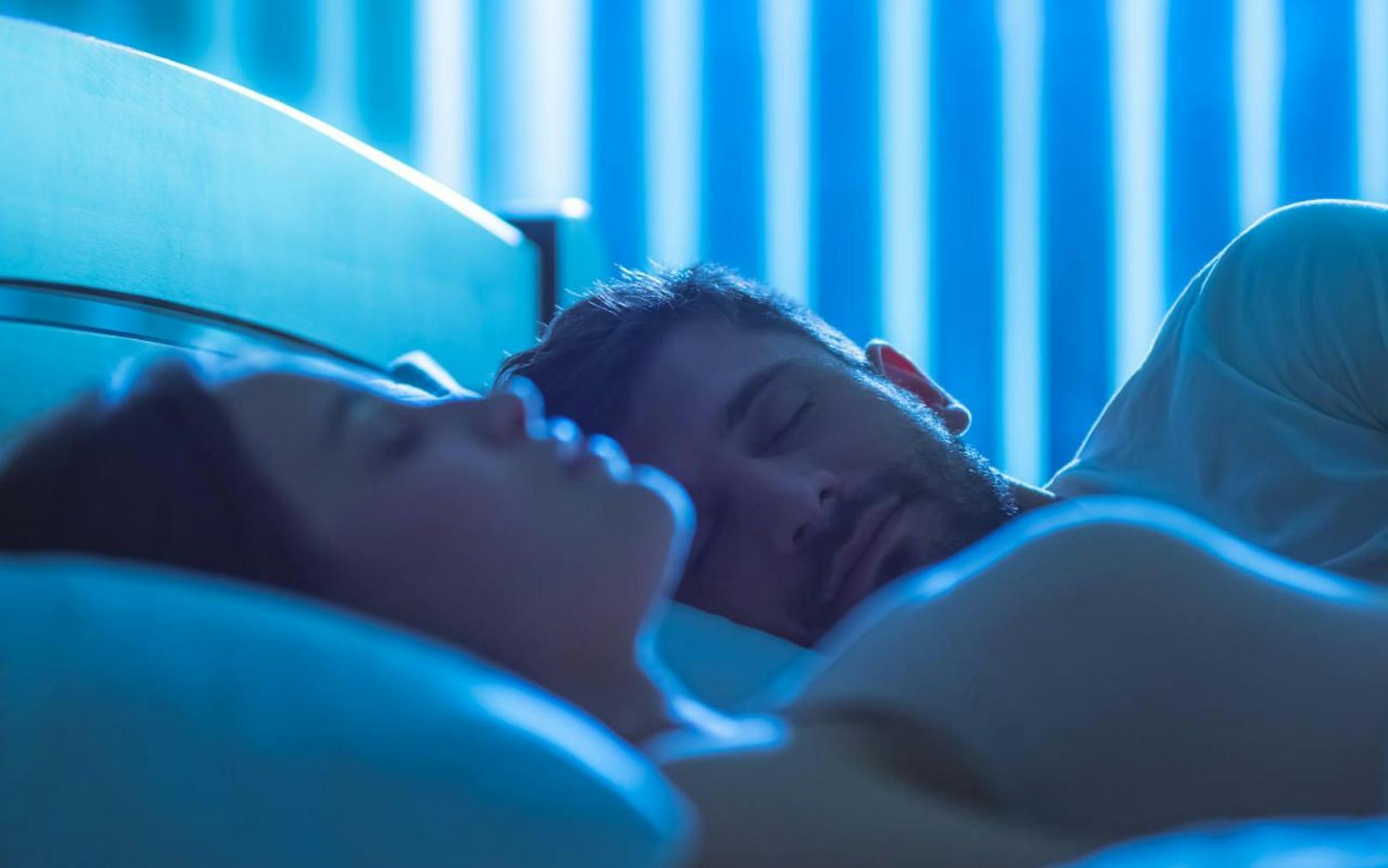 Was ist dran an dem Mythos, dass getrennte Betten das Ende einer Beziehung einleiten? 