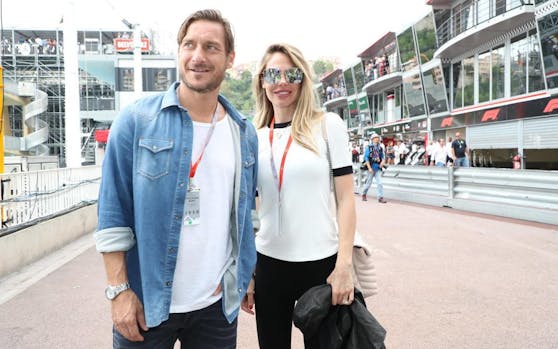Francesco Totti und seine Frau Ilary Blasi.