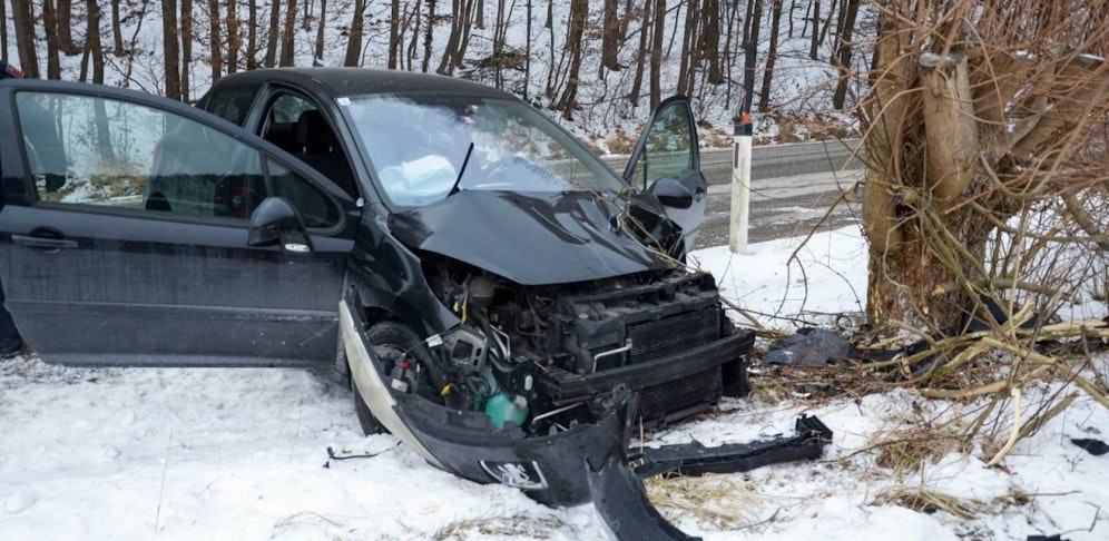 Schwerer Unfall am Donnerstagnachmittag: Eine schwangere Frau wurde verletzt.