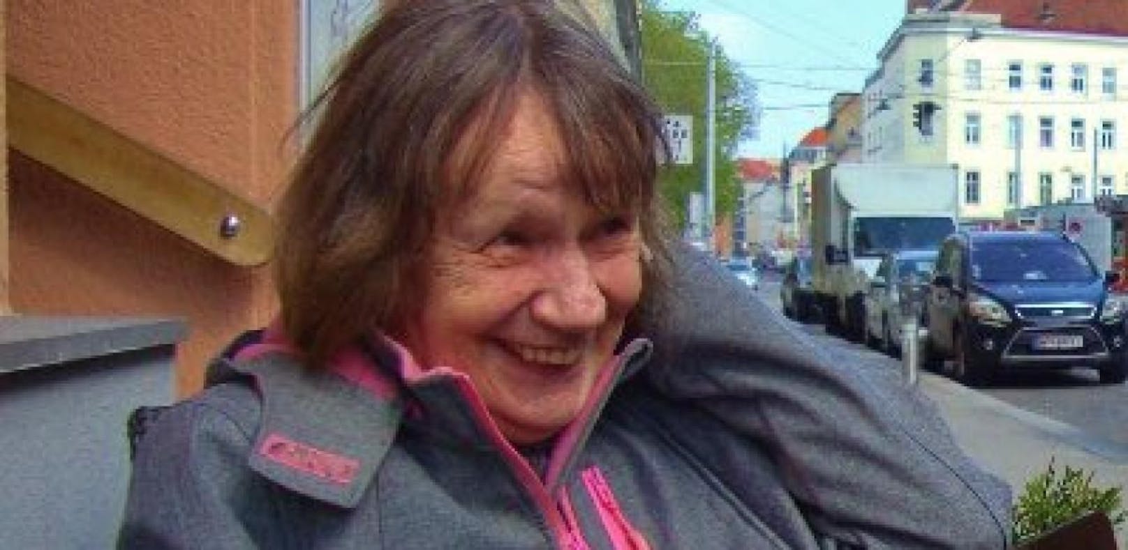 Die vermisste 74-Jährige leidet an Alzheimer und soll Probleme beim Sprechen haben. Zuletzt wurde sie in Wien-Meidling gesehen.