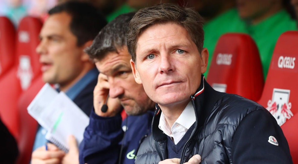 Oliver Glasner leitet am Montag das Wolfsburg-Training.